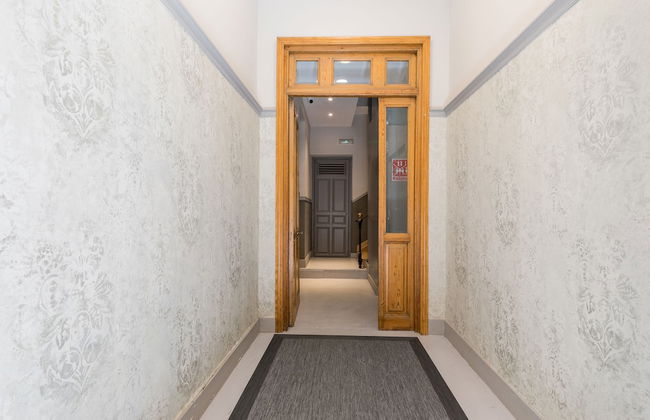 Feelathome Madrid Suites Apartments - Foto 4