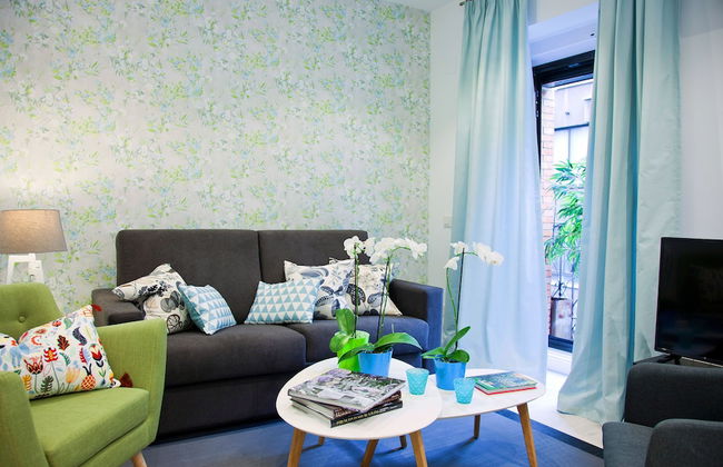 Feelathome Madrid Suites Apartments - Foto 1