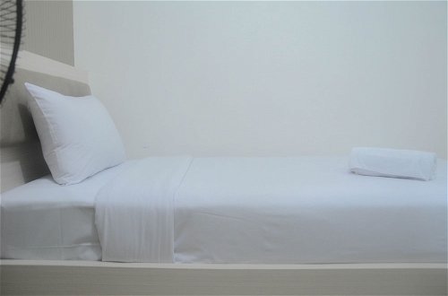 Photo 4 - Comfort Living 2Br Room At Bassura City Apartment