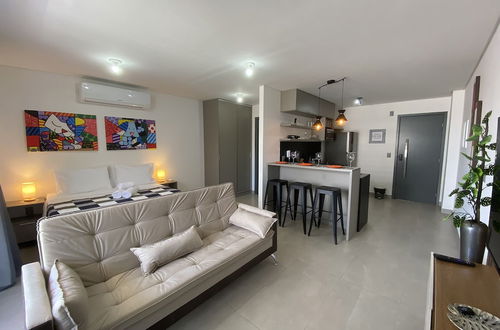 Photo 3 - Bela Hospedagem - Lindo flat no Box 150