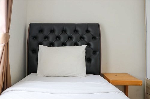 Foto 4 - Tranquil Designed And Homey 2Br At Springlake Summarecon Bekasi Apartment