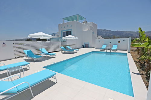 Photo 22 - Xenos Villa 7 With a Private Pool Near the sea