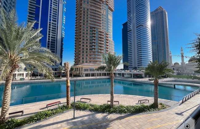 Luxurious Loft with stunning views Dubai - Photo 19