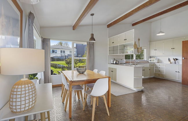 Dazzling Mairangi Bay Retreat Sea Views - Photo 19