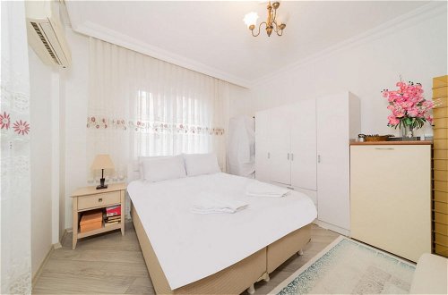 Photo 3 - Apartment With Panoramic City View in Kepez