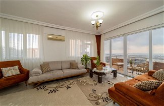 Foto 1 - Apartment With Panoramic City View in Kepez