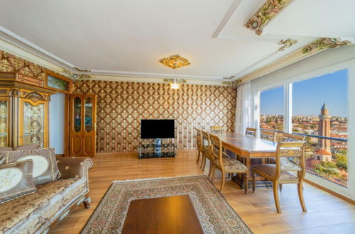 Foto 7 - Lovely Flat With Sea View Near Beach in Muratpasa