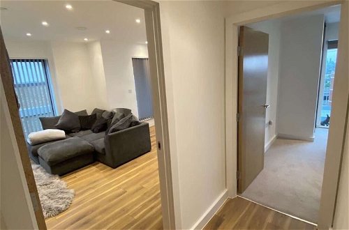 Photo 10 - 1BD Lovely & High End Apartment London