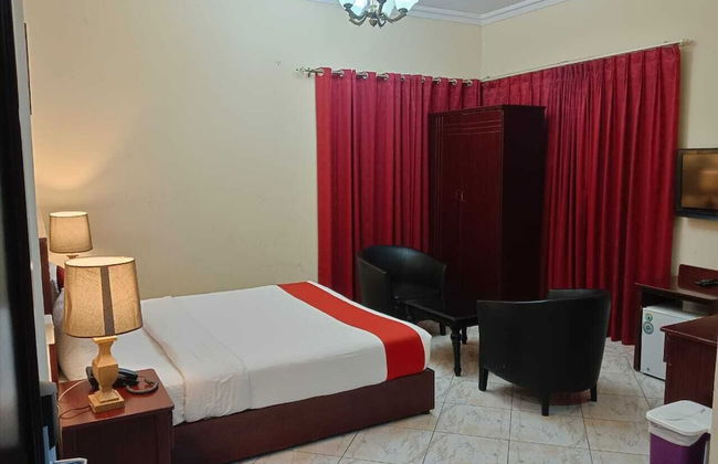 RUWI BEACH HOTEL APARTMENTS - Photo 15