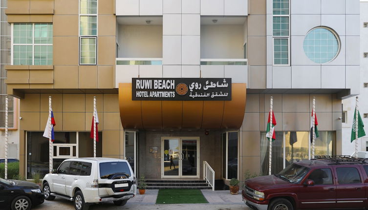 Photo 1 - RUWI BEACH HOTEL APARTMENTS