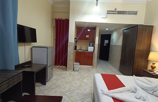 RUWI BEACH HOTEL APARTMENTS - Photo 30