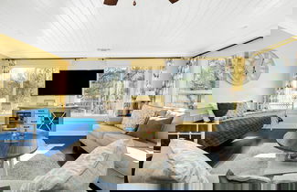 Foto 1 - Awesome Views, Game Room, Hot Tub and More!