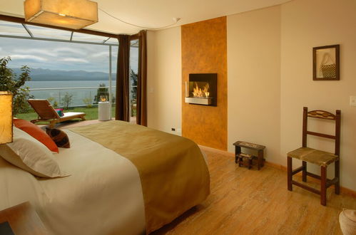 Photo 32 - Luxury Lake Views Apartments By Apartments Bariloche