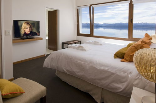 Foto 5 - Luxury Lake Views Apartments By Apartments Bariloche