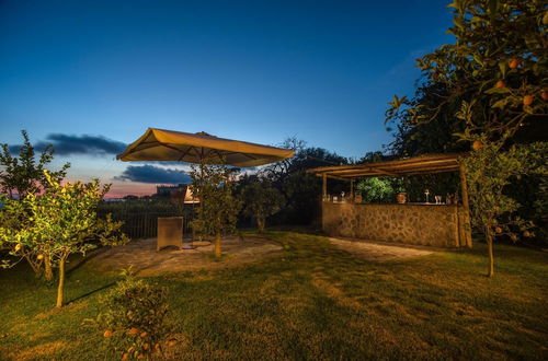 Foto 4 - The Lookout Exclusive Garden Villa With Capri Views