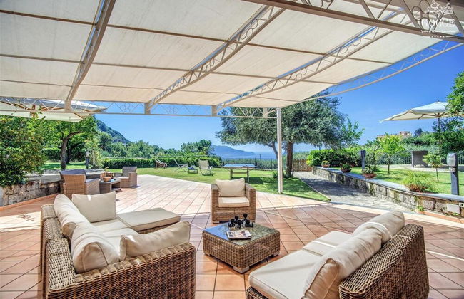 The Lookout Exclusive Garden Villa With Capri Views - Foto 43