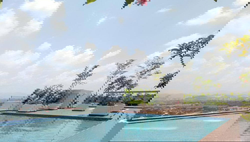 Primary image