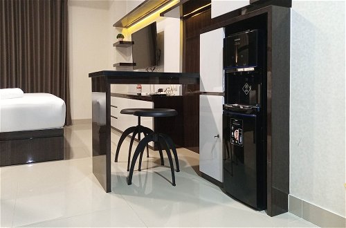 Foto 10 - Luxury Studio At Patraland Amarta Apartment