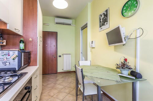 Foto 16 - Dossetti in Bologna With 1 Bedrooms and 1 Bathrooms