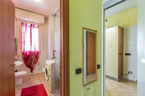 Photo 12 - Dossetti in Bologna With 1 Bedrooms and 1 Bathrooms