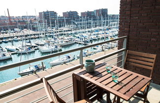 Photo 1 - Modern Apartment in The Hague With Balcony