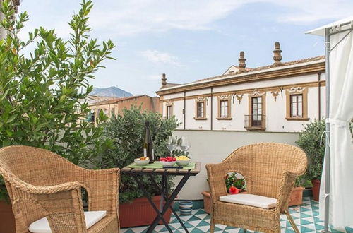 Photo 3 - Terrace Charm and Relax in the Heart of La Kalsa by Wonderful Italy