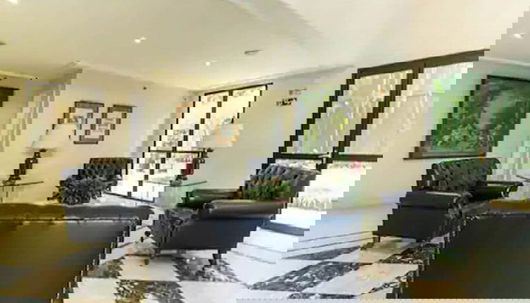Foto 1 - Kazanoah - Universe Flat