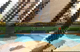 Photo 1 - Kazanoah - Universe Flat