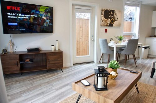 Foto 4 - Modern 2bedroom Condo Great Location Coffee Wifi
