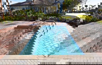 Foto 1 - Relaxing 4 Bed Town Home With Splash Pool 4 Bedroom Townhouse by RedAwning