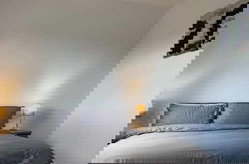 Photo 5 - Beautiful 1-bed Apartment in Tipton