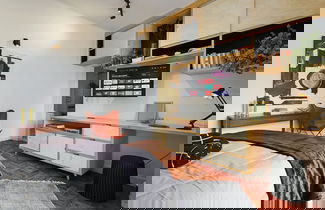 Foto 1 - Germaine Burchard