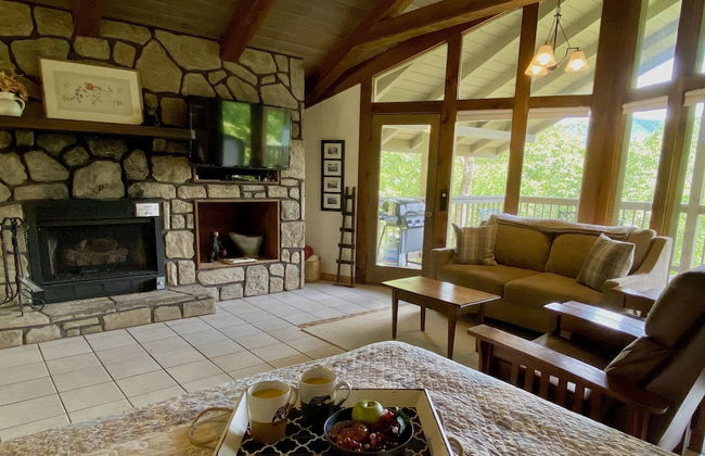 Riverview 1 Bedroom Cabin by RedAwning - Foto 4