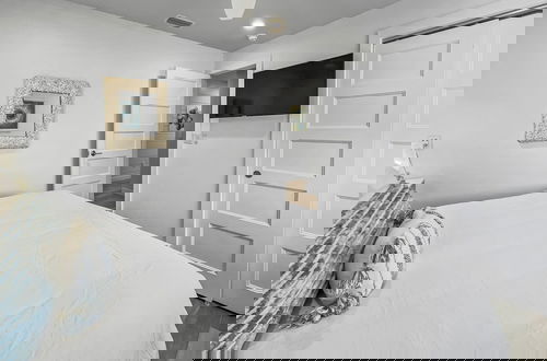 Foto 4 - Leeward Ii-9 Crazy Love 1 Bedroom Condo by RedAwning