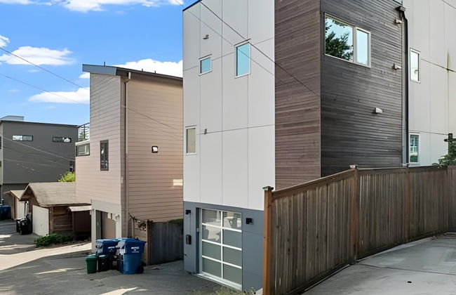 NEW 3BR Great Location Queen Anne W Rooftop - Photo 31