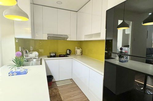 Foto 6 - Vinhome GrandPark Luxury Apartment Quan9