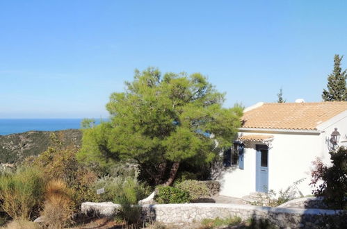 Photo 2 - Villa Morea - Agios Nikitas Villas