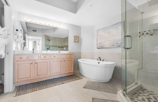 Silver Beach Towers 1205 East - Photo 15