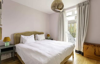 Photo 3 - Chic Gunter Grove Flat - London Retreat