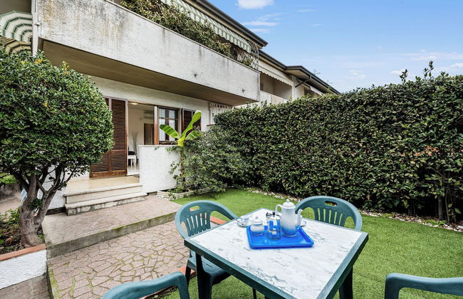 Casa al Ponte dei Marmi - few KM to sea - Foto 1