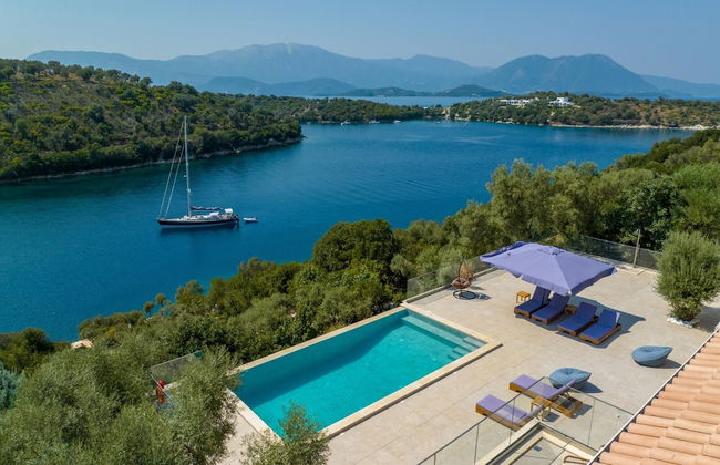 Villa Chriselia - 3 Bedrooms With Sea Access - Foto 1