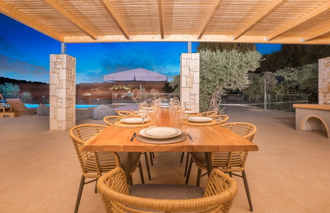 Villa Chriselia - 3 Bedrooms With Sea Access - Foto 19