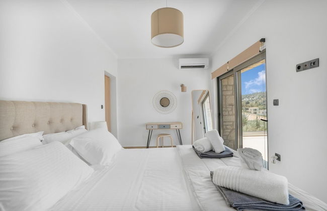 Villa Chriselia - 3 Bedrooms With Sea Access - Foto 12