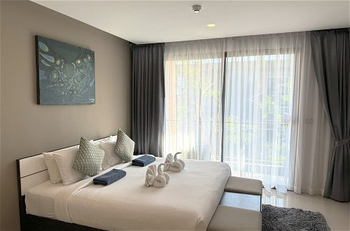Foto 10 - Apartment at Emerald Terrace by Lofty