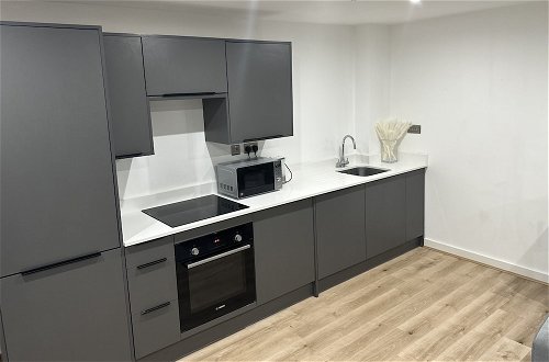 Foto 5 - Immaculate 2-bed Apartment in Birmingham