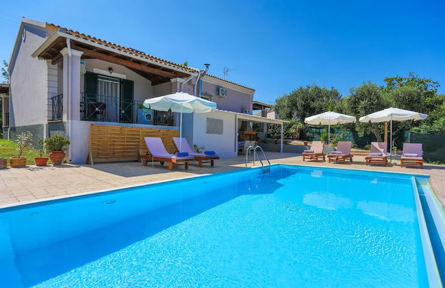 Villa Chrisdina in Nymfes - Photo 12