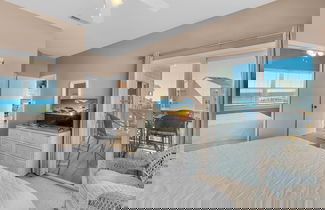 Foto 1 - Baywatch F8