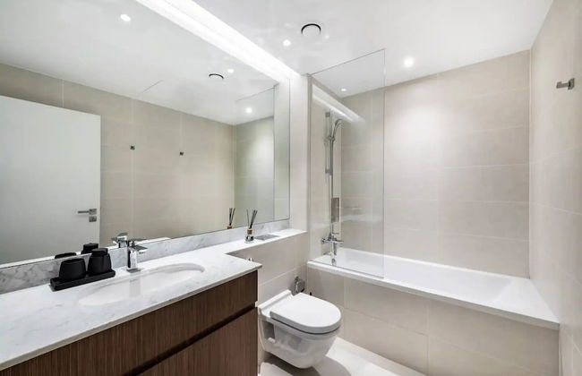 Stylish 2BR in La Rive 2 - Foto 12