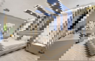 Foto 3 - Luxurious Villa With Resort-style Amenities
