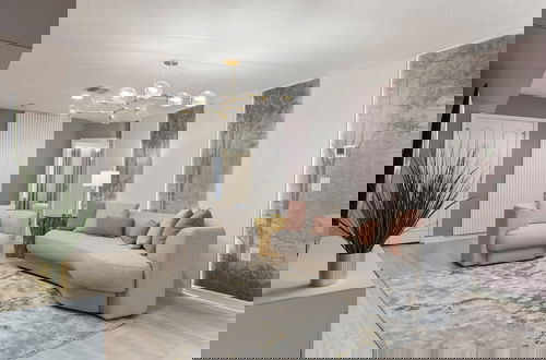 Foto 33 - Luxurious Villa With Resort-style Amenities